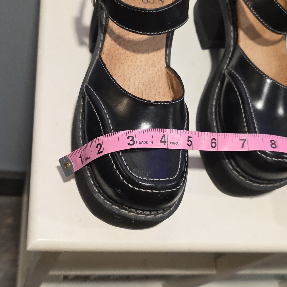 VINTAGE John Fluevog Black Leather Mary Jane Platform Heels with White Stitching - Picture 15 of 15